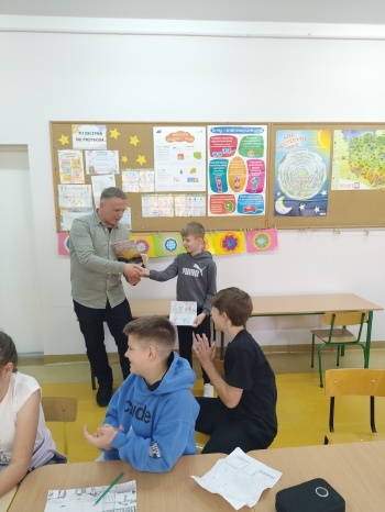 img20250516093519