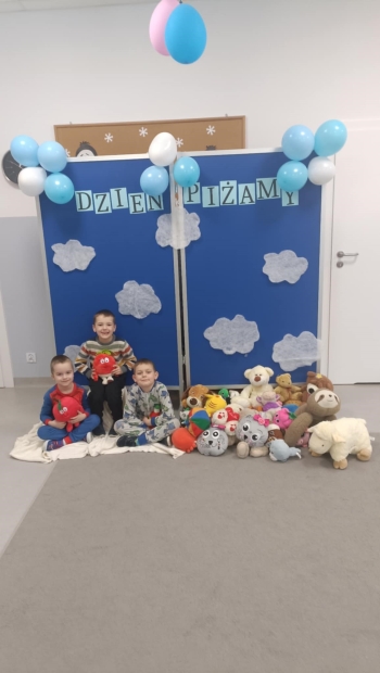 9ca4d4d8-0256-4ca8-a274-1628af85cd95