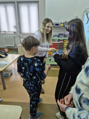 c16d31cd-9087-43a3-951b-e7bfd40a3a8c