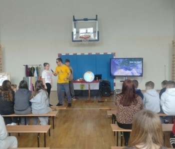 27f9b3c2-7b89-4aea-a93c-53bdf9daa718