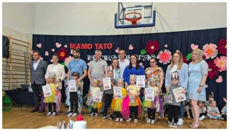 Konkurs plastyczny Ja i moja rodzina